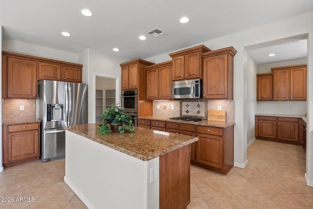 1391 E BLUEBIRD Drive, Gilbert, AZ 85297