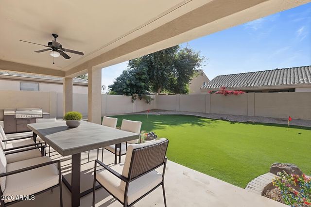1391 E BLUEBIRD Drive, Gilbert, AZ 85297