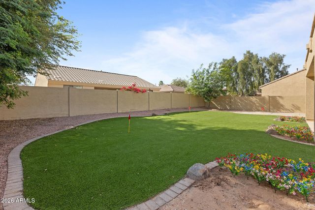 1391 E BLUEBIRD Drive, Gilbert, AZ 85297