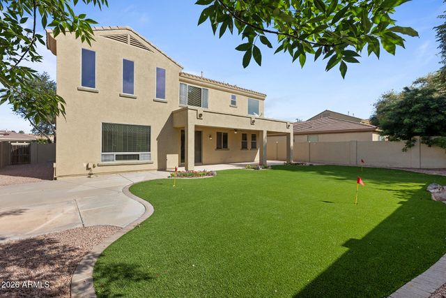 1391 E BLUEBIRD Drive, Gilbert, AZ 85297