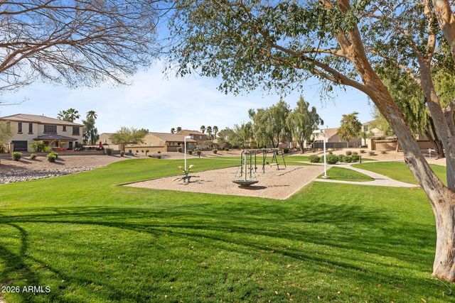 1391 E BLUEBIRD Drive, Gilbert, AZ 85297