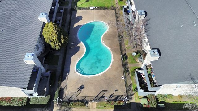 9700 Leawood Boulevard 1205, Houston, TX 77099