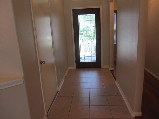 9302 Lakeway View Lane, Humble, TX 77396