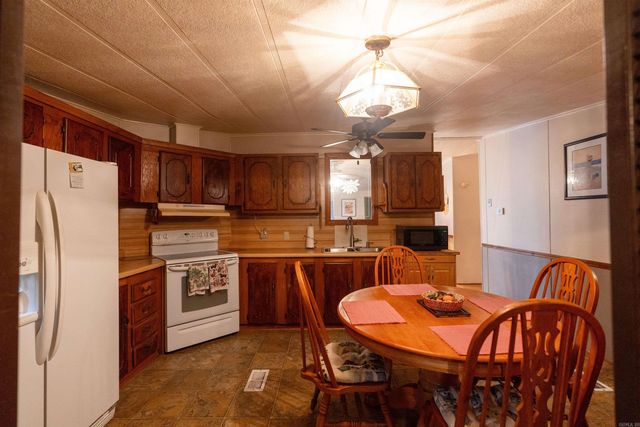 3432 N Heber Springs Rd, Tumbling Shoals, AR 72581