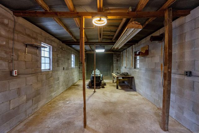 3432 N Heber Springs Rd, Tumbling Shoals, AR 72581