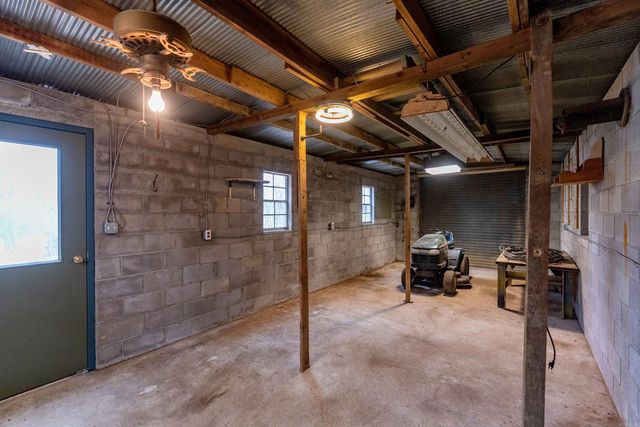 3432 N Heber Springs Rd, Tumbling Shoals, AR 72581