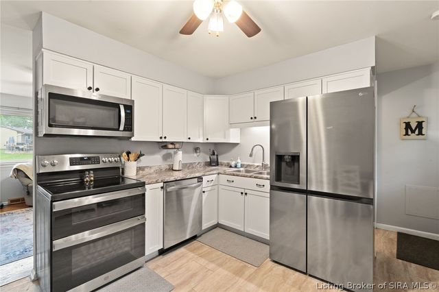 2700 Linda Drive, New Albany, IN 47150
