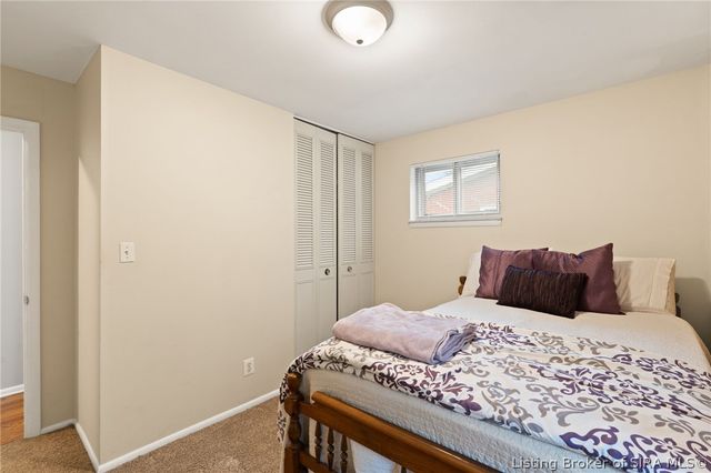 2700 Linda Drive, New Albany, IN 47150