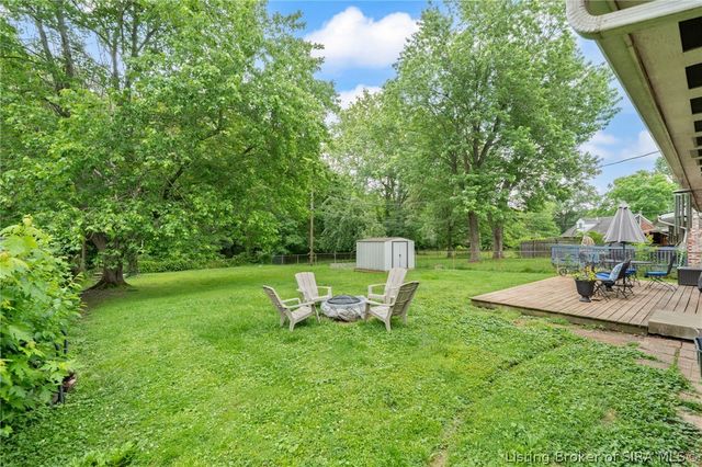 2700 Linda Drive, New Albany, IN 47150