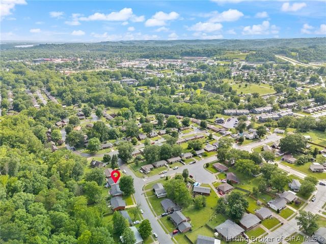 2700 Linda Drive, New Albany, IN 47150