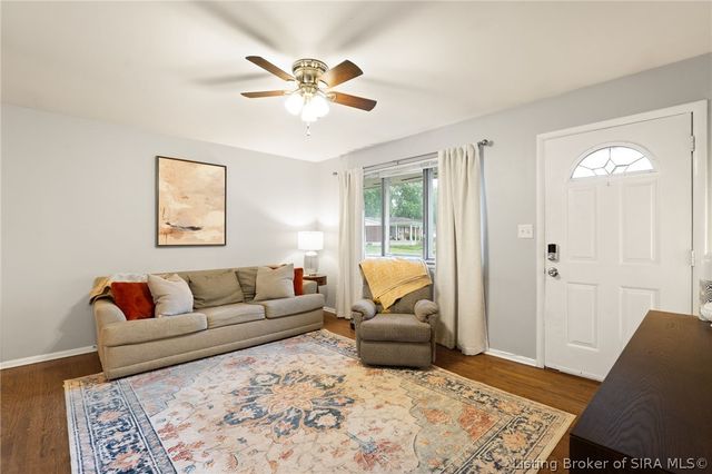 2700 Linda Drive, New Albany, IN 47150