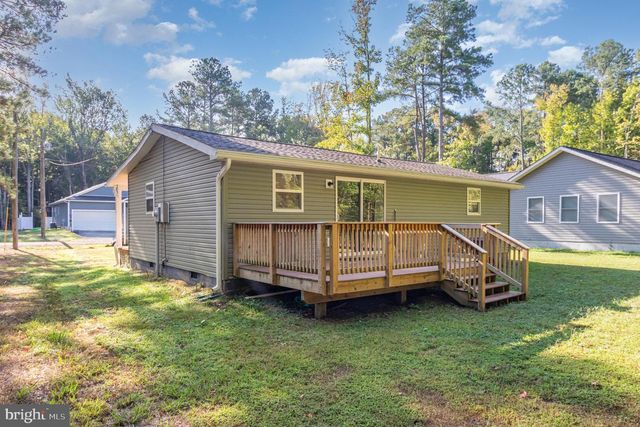369 CIRCLE LN, Colonial Beach, VA 22443