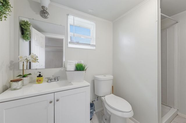 309 E Kay Street, Dayton, TX 77535