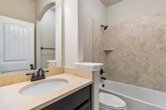 2927 Lakefield Drive, Little Elm, TX 75068