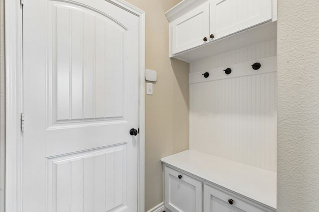 2927 Lakefield Drive, Little Elm, TX 75068