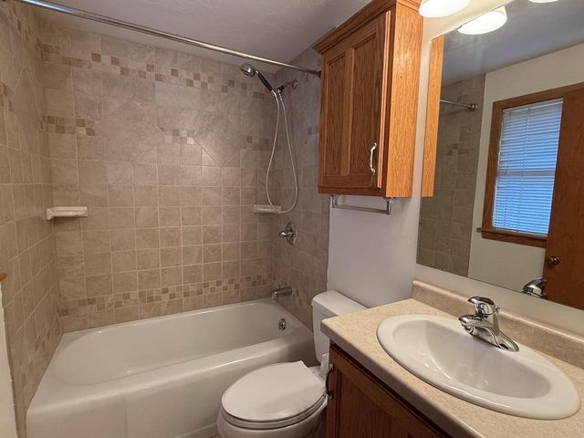 3502 Parkway BOULEVARD, Two Rivers, WI 54241