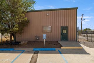 1340 N Valley Drive, Las Cruces, NM 88007