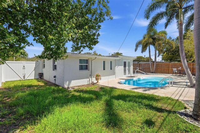 12094 106TH STREET, Largo, FL 33773