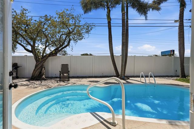 12094 106TH STREET, Largo, FL 33773