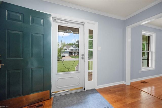 105 Willards WAY, Yorktown, VA 23693