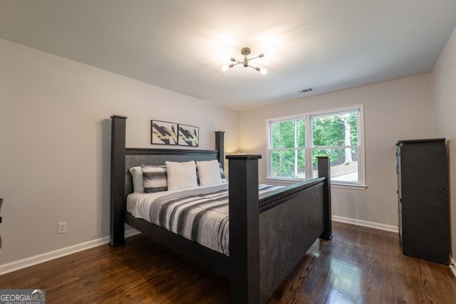 6340 Barberry Hill Drive, Gainesville, GA 30506