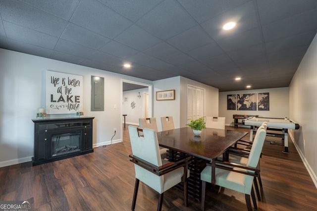 6340 Barberry Hill Drive, Gainesville, GA 30506