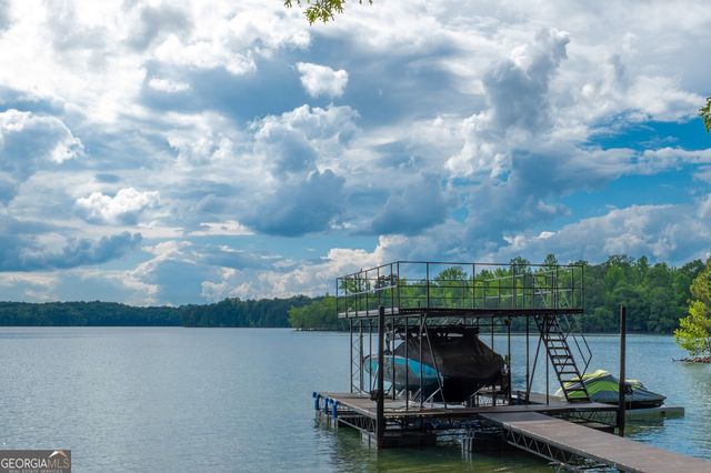 6340 Barberry Hill Drive, Gainesville, GA 30506