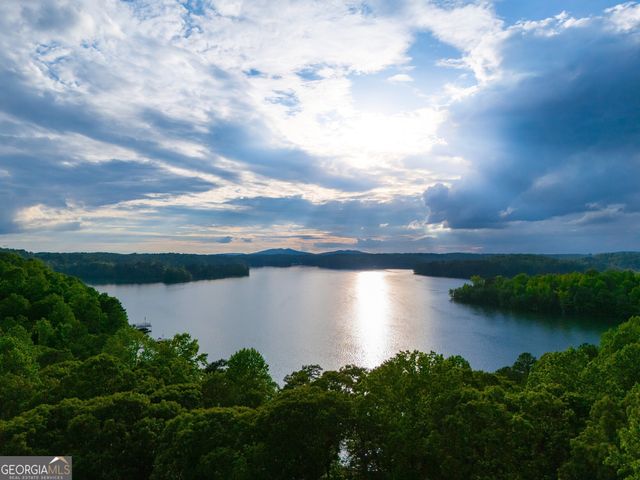 6340 Barberry Hill Drive, Gainesville, GA 30506