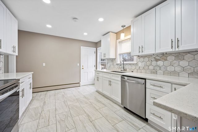 87 Putnam Street, Bristol, CT 06010