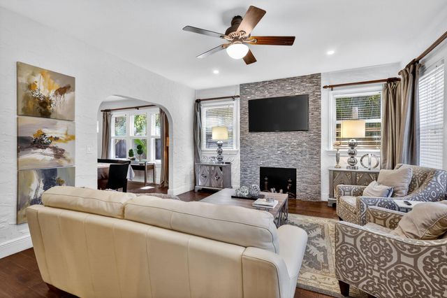 516-520 34th Street, West Palm Beach, FL 33407