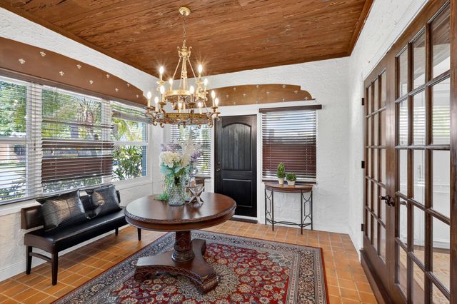 516-520 34th Street, West Palm Beach, FL 33407