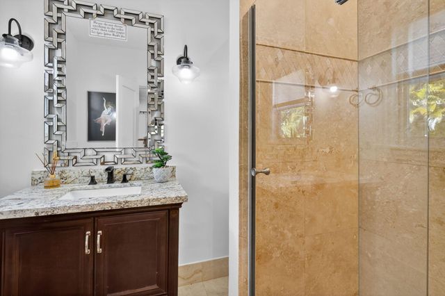 516-520 34th Street, West Palm Beach, FL 33407