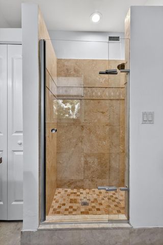 516-520 34th Street, West Palm Beach, FL 33407