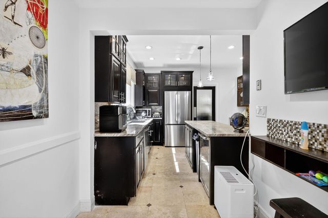 516-520 34th Street, West Palm Beach, FL 33407