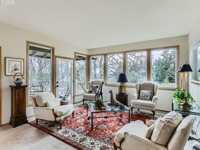 15901 Sw BELL Rd, Sherwood, OR 97140