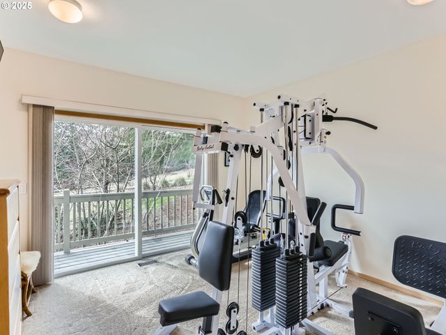 15901 Sw BELL Rd, Sherwood, OR 97140