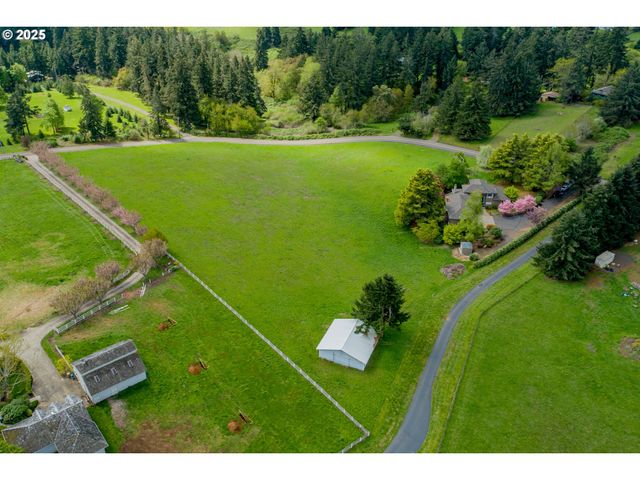 15901 Sw BELL Rd, Sherwood, OR 97140