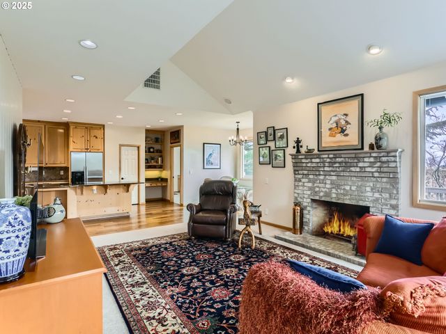 15901 Sw BELL Rd, Sherwood, OR 97140