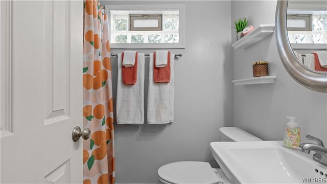 45 Claremont Avenue, Tonawanda, NY 14223