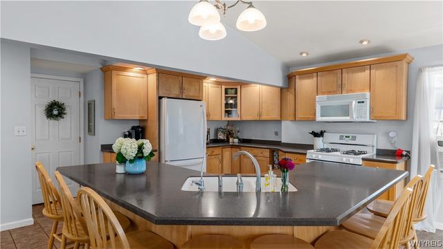 45 Claremont Avenue, Tonawanda, NY 14223