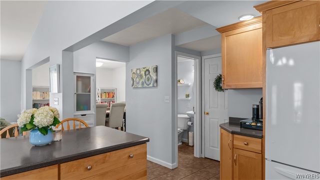 45 Claremont Avenue, Tonawanda, NY 14223