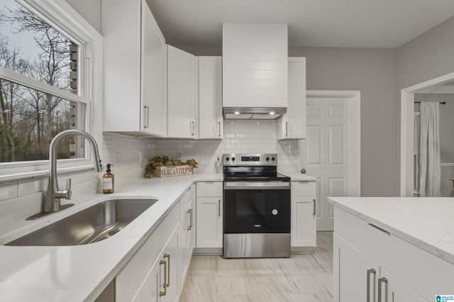 4220 HIGHWAY 11, Pelham, AL 35124