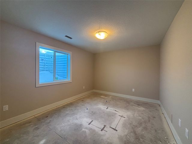 947 SW Boulder Drive, Grimes, IA 50111