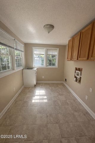 1501 Hogarth Street, Beaufort, SC 29902