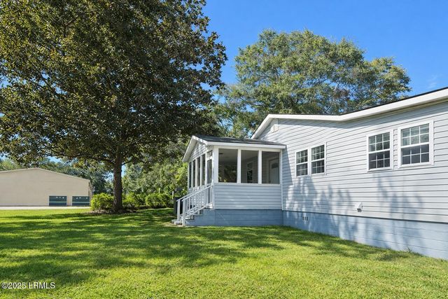 1501 Hogarth Street, Beaufort, SC 29902