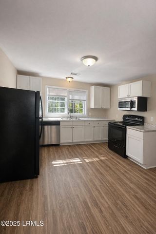 1501 Hogarth Street, Beaufort, SC 29902