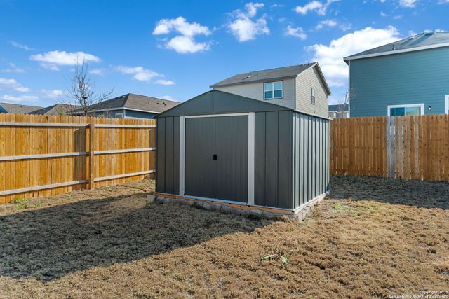 10906 LOCKHEED DR, Converse, TX 78109