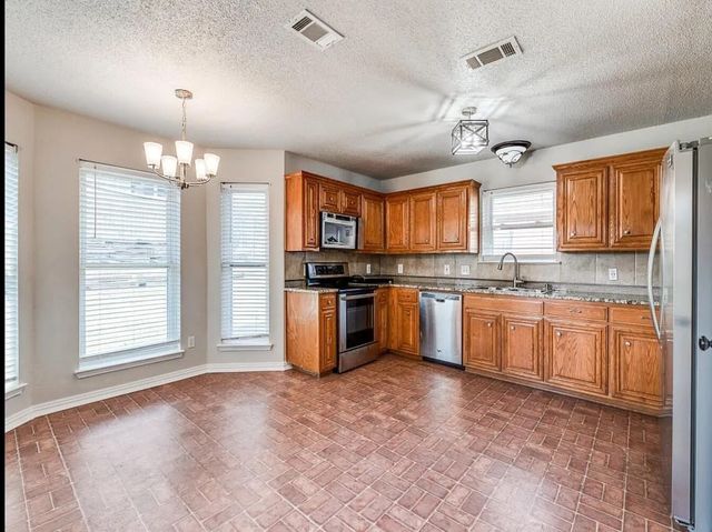 942 Jacobs Crossing Court, Burleson, TX 76028