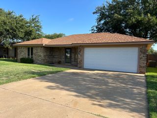 5410 93rd Street, Lubbock, TX 79424