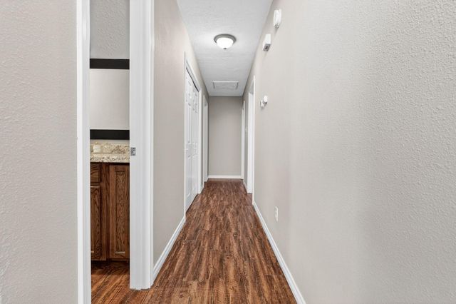 4125 Woodcrest Drive, Bryan, TX 77802